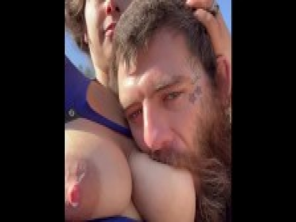 Röntgenci piç sikişe katılıyor