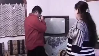 Ayşe Teyze 4: Komşu Gençlerle Doyumsuz Bir Gece