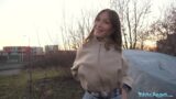 Public Agent Paola Guerra Dev Memeleri Doggy ve Cowgirl’da Zıplıyor