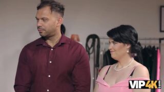VIP4K Big Titty Çek Kızı Kulüpte Federika ile Sikişti